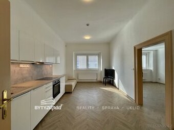 Pronájem bytu s garáží a zahradou, 2+kk, 69 m2 na adrese Lit