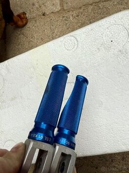 stupačky CNC