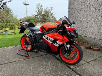 Honda CBR 1000RR Fireblade