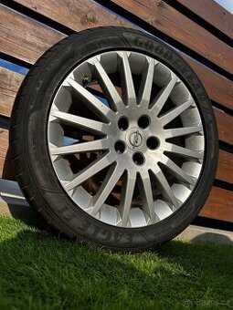 Alu kola 5x110 r17 s letním pneu (Astra)
