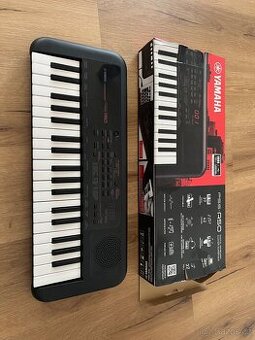 Klávesy Yamaha