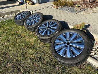 Prodej letní sady litých kol a pneu na Škodu Superb 3