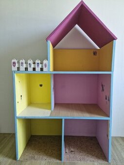 DOMEČEK PRO PANENKY