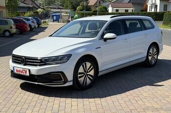 VW PASSAT 1.4 GTE 160kW PLUG-IN HYBRID-2021-164.584KM-