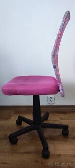 Dětská kolečková židle