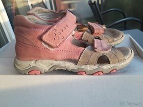 dívčí sandálky velikost 31