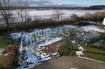Lysá nad Labem, prodej stavebního pozemku 999 m2, okr. Nymbu