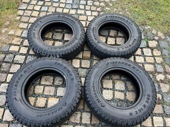 4x pneu Izzarda A/T 205 R16 vzorek 90%