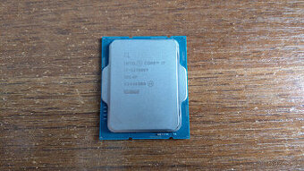 Intel Core i7-12700KF (12C/20T)
