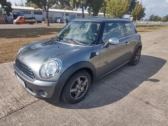 Mini Cooper 1.4 70 kW, 2009, najeto 84t km