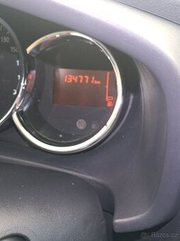 Prodám Dacia Logan MCV II – Benzín + LPG