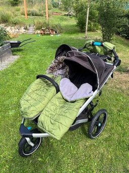 Dvojkočárek Thule Urban Glide 2 s příslušenstvím