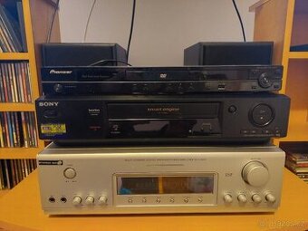 ZESILOVAČ+DVD+VHS