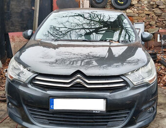 Citroen C4 1.6VTi 88kw, r.v.2012, nefunkční motor, super sta