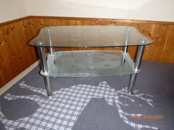 Prodám skleněný stolek