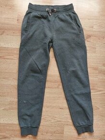 Chlapecké tepláky zn. Jean Pascali vel. S