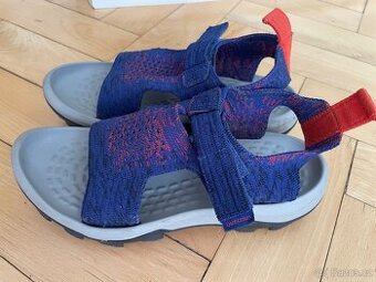 Sandály i do vody DECATHLON