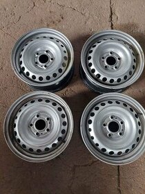 Plechové disky 4x R15 Renault