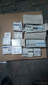 Jističe, chrániče a další