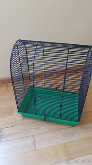Nádherná klec s dvířky a odnímatelným dnem