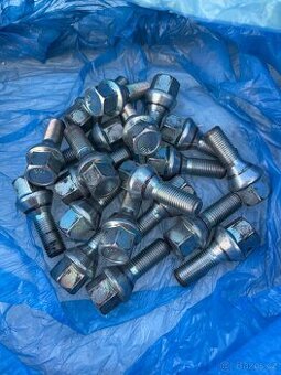 Šrouby - peugeot citroen