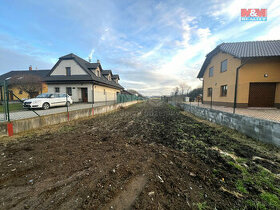 Prodej pozemku k bydlení, 1498 m², Kožušany-Tážaly