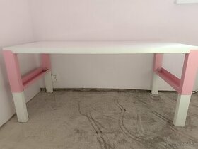 Výškově nastavitelný stůl Pahl IKEA