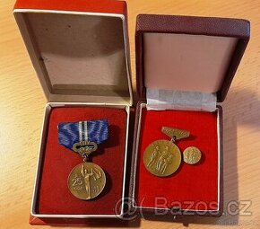 ČSTV - 2 x medaile + odznak.