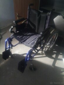 Invalidní vozík skladaci