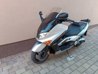 Yamaha Tmax 500