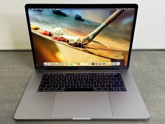 Macbook Pro 15" 2018 SG i7 / 512GB / 16GB