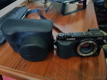 Panasonic Lumix DMC-GX7 tělo bez objektivu