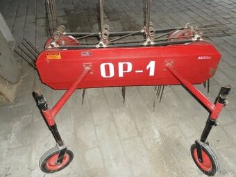 Obraceč a shrnovač sena VARI - 1