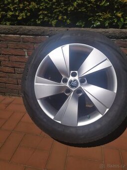 Alu kola 17 " orig Škoda Superb III