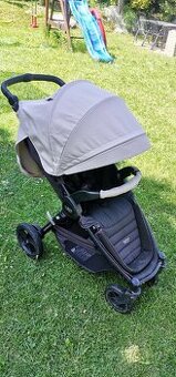 Britax B-Motion 4 Plus