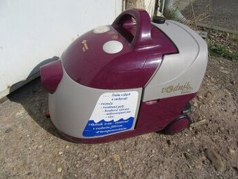 Nabízím vysavač Zelmer Vodník. Motor je funkční. Čerpadlo n - 1