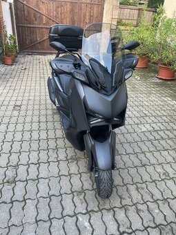 Yamaha xmax