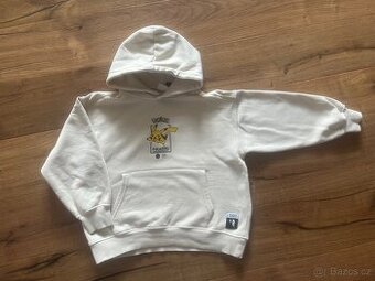 Mikina s Pikachu zn. Zara vel. 130