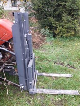 Vidle za traktor paletovaci transportni - 1