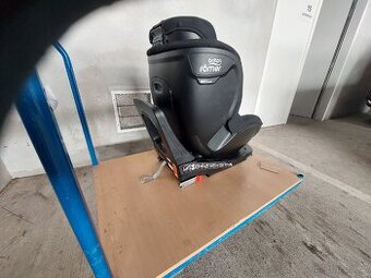 Autosedačka BRITAX