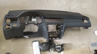 Airbagová sada Škoda Rapid s originální deskou