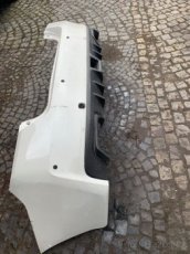 Subaru Impreza STI Hatchback - zadní nárazník