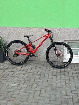 Mondraker carbon foxy R