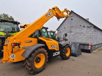 Teleskopický manipulátor JCB 541-70 AGRIPRO