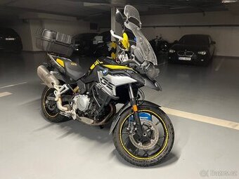 BMW F 750 GS výročná edícia