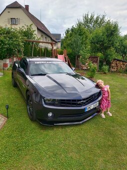🏁 Chevrolet Camaro 3.6 V6 (241 kW) – kráska z USA