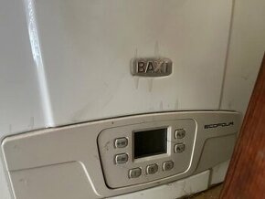 Kotel baxi (plynový) + radiátory
