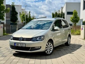 Volkswagen SHARAN van 2.0 TDI BMT DSG Highline 7 míst, tažné