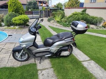 YAMAHA VP 300 VERSITY