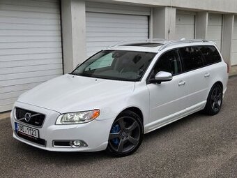 Volvo V70, 2.4-D5, 158 Kw, R-design 4x4 Aut